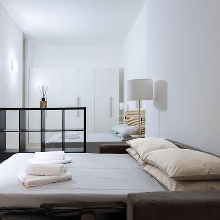 Apartment Isaia - 10 Minutes From Piazza Maggiore Bologna Exterior foto