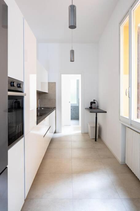 Apartment Isaia - 10 Minutes From Piazza Maggiore Bologna Exterior foto